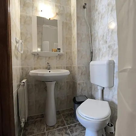 Gazde/Camere de închiriat Friendly House Eforie Nord